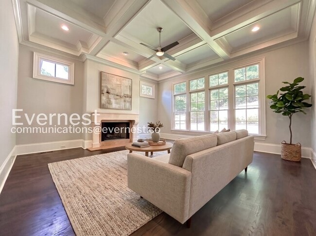 5021 Heatherwood Ct