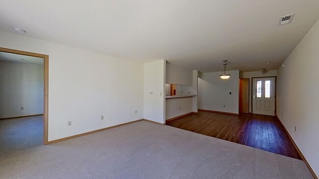 Photo - Condo Style Lower 1 Bedroom 1 Bathroom Apartment Unit 20