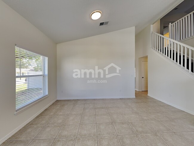 Photo - 119 Belgian Way