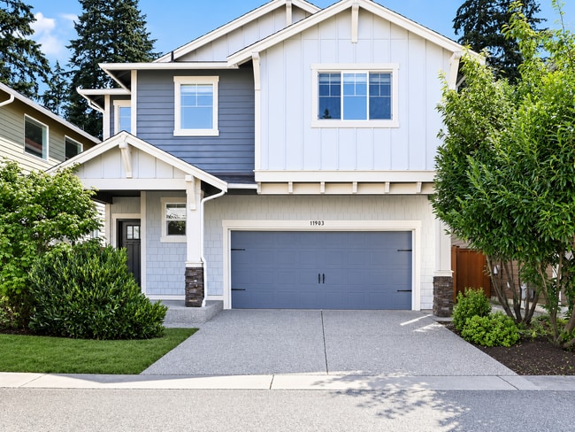 Building Photo - **Beautiful 4-Bedroom Home with A/C, Covered Outdoor Living & Designer Finishes in Bothell** Avai...
