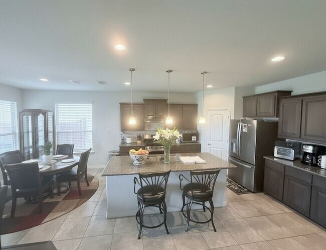 Photo - 1009 Cushing Dr