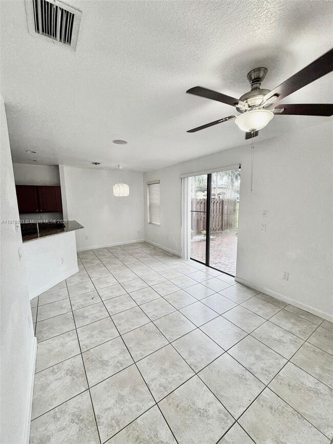 Photo - 4260 SW 164th Ct