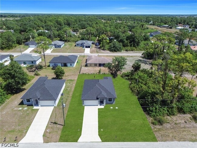 Building Photo - 6210 Forest Ct