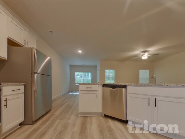 Photo - 451 Prescott Wy