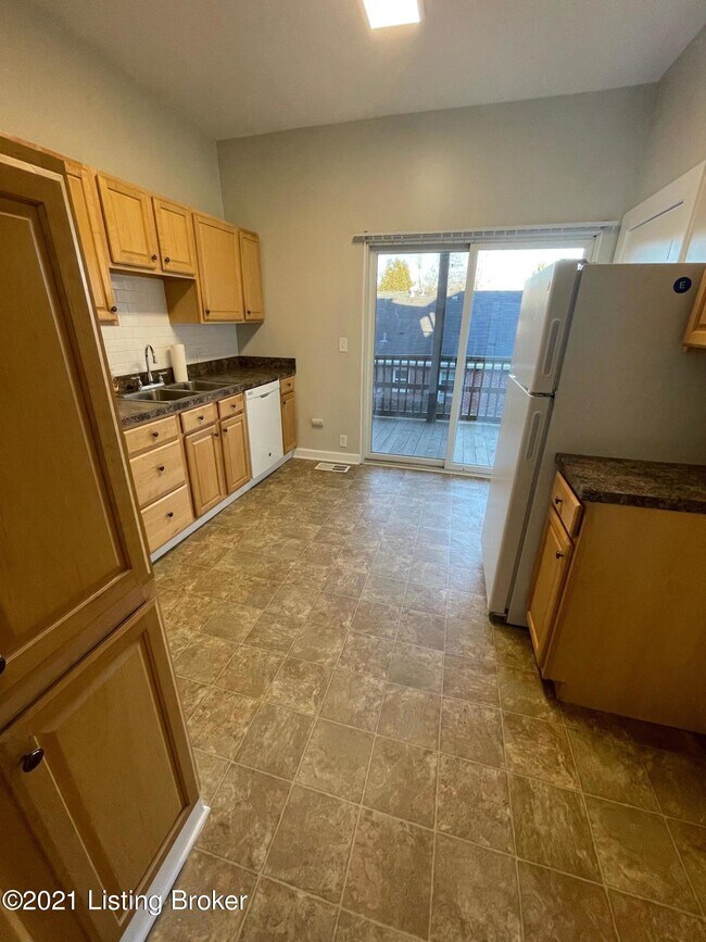 Photo - 123 N Keats Ave Unidad B