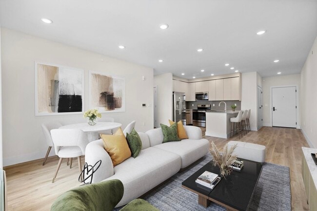 Photo - 433 62nd St Unit 412