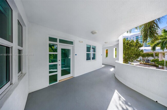 Photo - 7914 Harbor Island Dr Unit 203