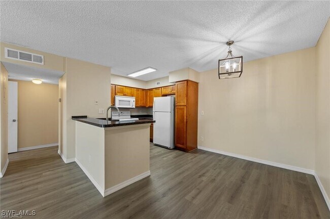 Photo - 13545 Eagle Ridge Dr Unit 823