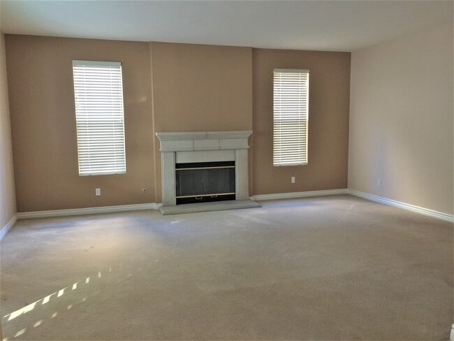 Photo - Gorgeous large single family home in Eastlake!