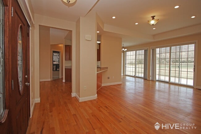 Photo - Peaceful One-Level Living with Mountain Views