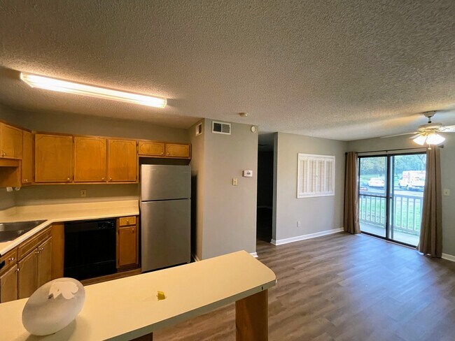 Photo - 6634 Willow Pointe Dr NW