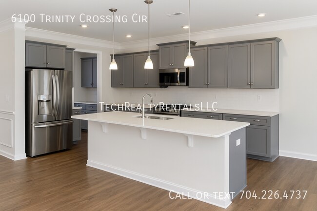 Photo - 6100 Trinity Xing Cir