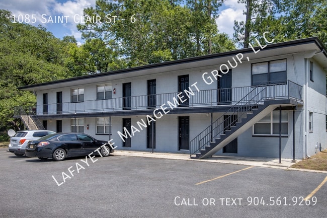 Building Photo - 1085 St Clair St Unit 6