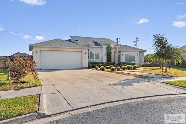 Building Photo - 32 Stone Oak Dr