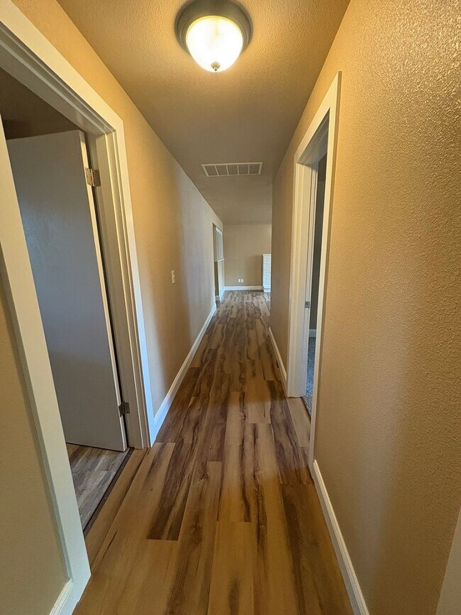 Photo - Recently reduced 3 Bedroom/2 Bath single s...