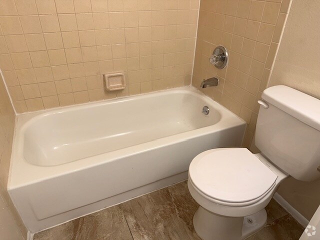 Building Photo - 5420 SE 30th Pl Unit B Rental