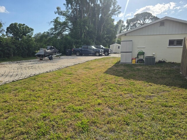 Photo - 2915 36th Ave W