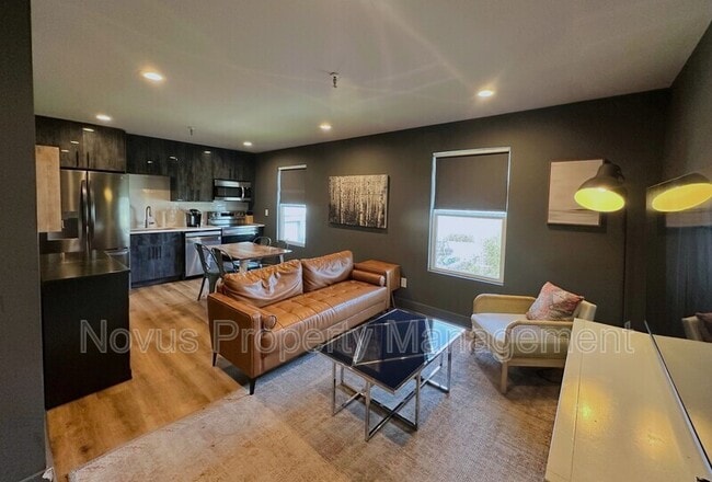 Photo - 153 Minden Ave