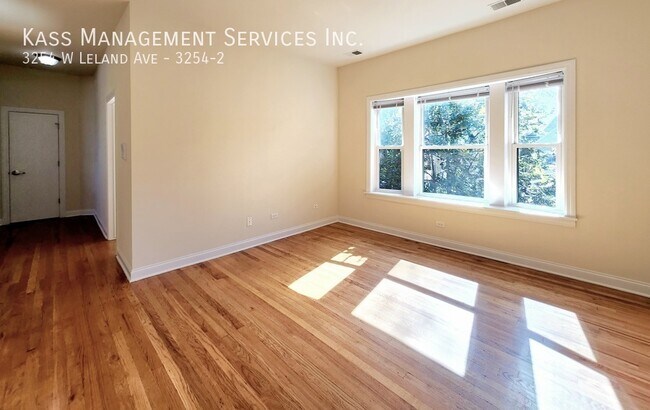 Photo - 3254 W Leland Ave Unit 3254-2