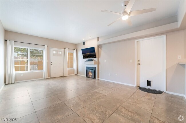 Building Photo - 3600 Pierida St Unit 104 Rental
