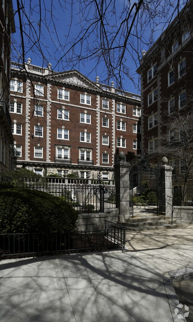 Photo - 1800 Massachusetts Ave