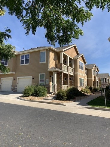 Building Photo - 6603 W 3rd St Unit 1613