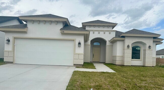 Photo - 718 Ava Dr