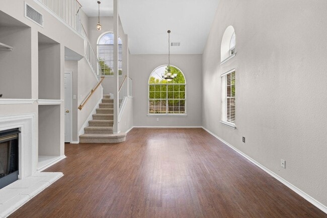 Photo - 523 Paso Fino Trail