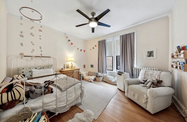 Photo - 5054 S Woodlawn Ave