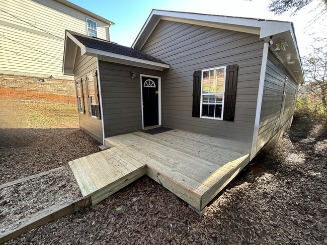 Photo - PRE-LEASING FOR AUGUST 2026!