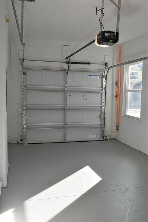 Photo - 3261 Merton Alley