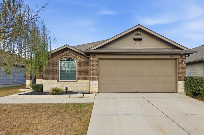 Photo - Four Bedroom Home in Manor