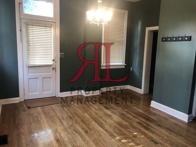 Photo - 80 E Whittier St