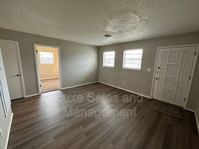 Photo - 14843 Tye Brumley St