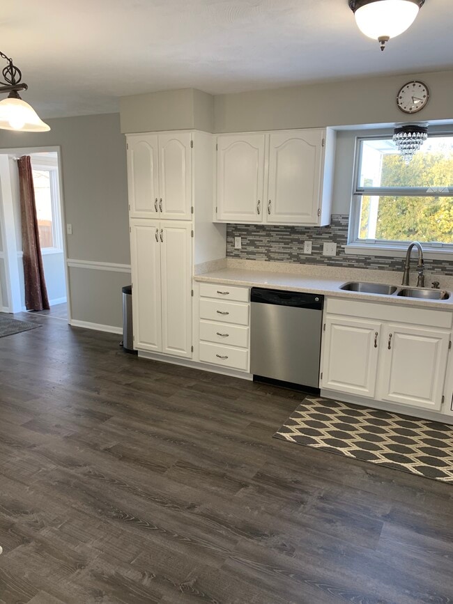 Photo - 2734 W 34th Street