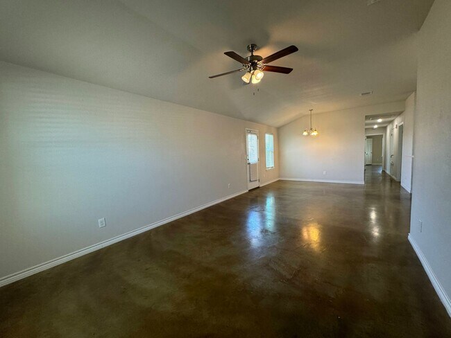 Photo - 108 Lowes Blvd Unit A