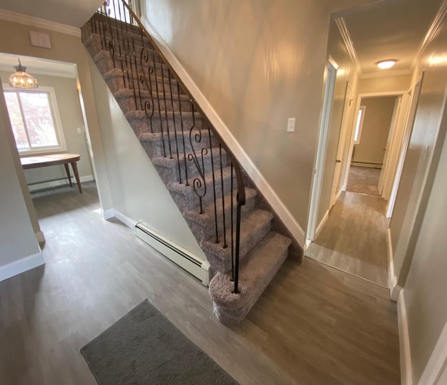 Photo - 268 Browns Rd Unit Browns