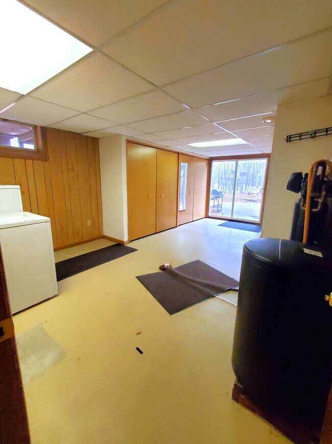 8350 Lofton Ave N House Rental in Stillwater, MN