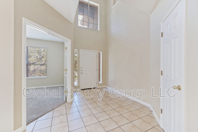 Photo - 20418 Cliff Park Ln