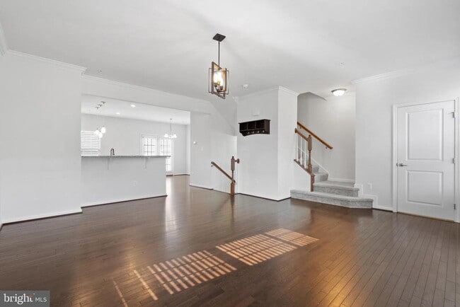 6252 Alexa St