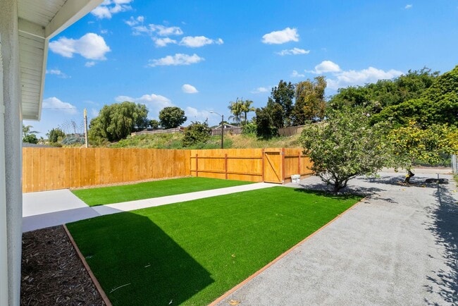 Photo - 2718 Oceanside Blvd Unit 1