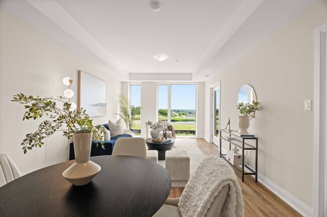 Photo - 1-Bedroom Suite in Sunningdale Heights – M... Unit 216