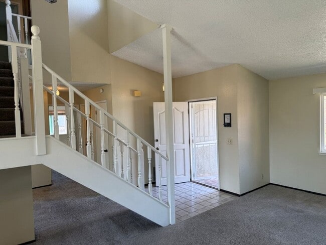 Photo - 1003 Blackspur Ct