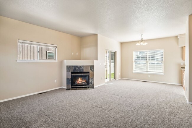 Photo - 3 Bed Minutes from Old Mill Fenced Yard! (...