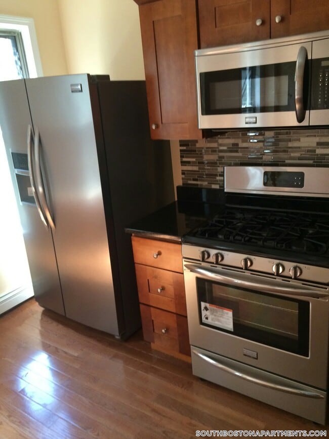 Photo - 63 I St Apartment Unit 1
