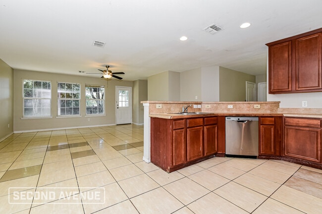 Photo - 3013 Timber Ridge Ln