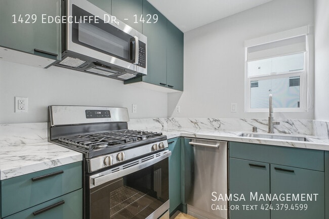 1429 Edgecliffe Dr Unit 1429