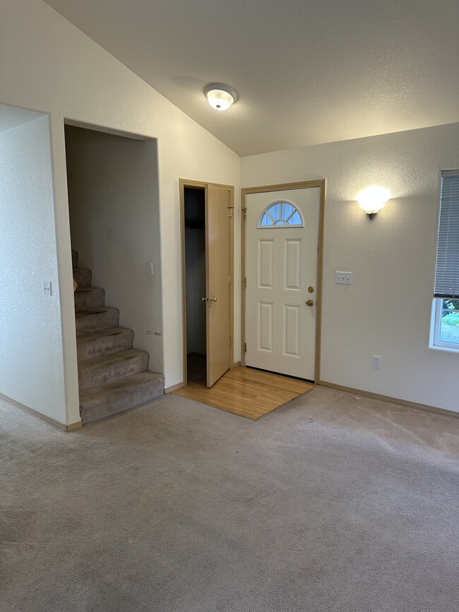 Photo - 4510 Carver St SE