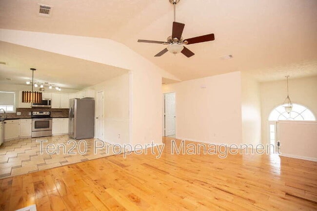 Photo - 2809 Dotti Dr