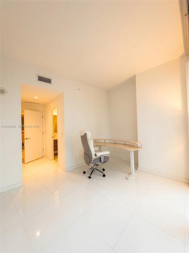 Photo - 851 NE 1st Ave Unit 2301